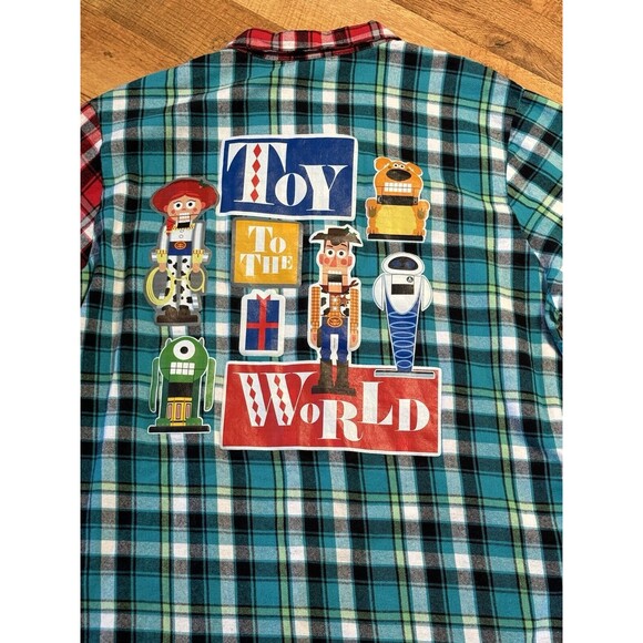 Disney Pixar Toy Story “Toy To The World” Christmas Flannel Snap Button Up XXL - Picture 10 of 15